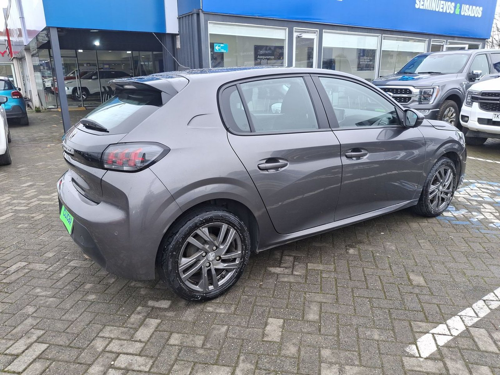 Peugeot 208 1.2 Active Pack Puretech 4x2 75 Mt 5p 2021 - Imagen 7 de 8