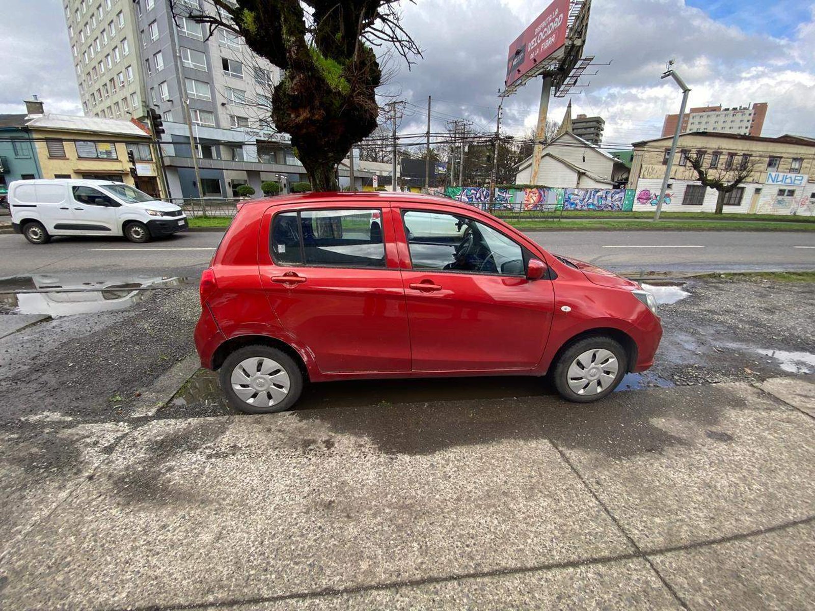 Suzuki Celerio 1.0 Glx 4x2 Hb Bt Ac Mt 5p 2020 - Imagen 3 de 5