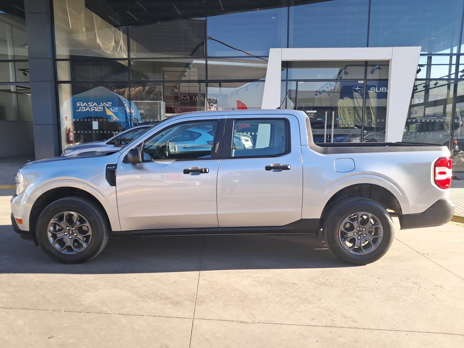 Ford Maverick 2.0 Xlt 4x2 At 4p 2024 - Foto 4 de 8