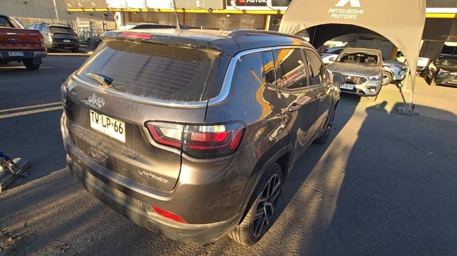 Jeep Compass 1.3 Limited 4x2 At 5p 2025 - Foto 4 de 8