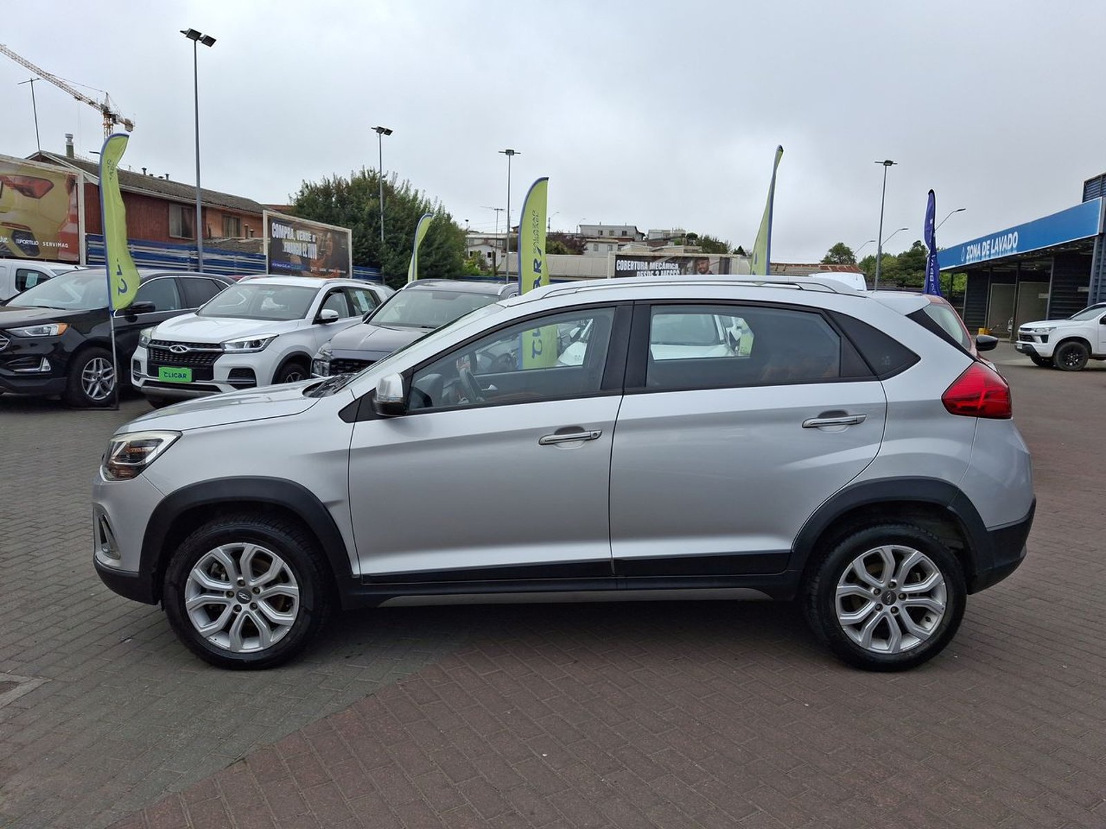 Chery Tiggo 2 1.5 Vvt Gl 4x2 Mt 5p 2018 - Foto 4 de 8