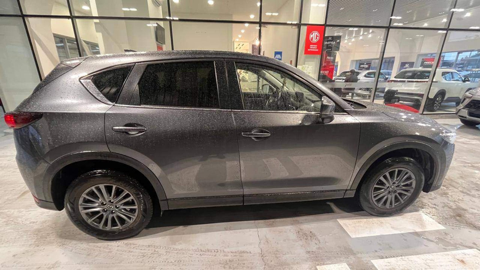 Mazda Cx-5 2.0 R 4x2 6at 5p 2021 - Imagen 3 de 5