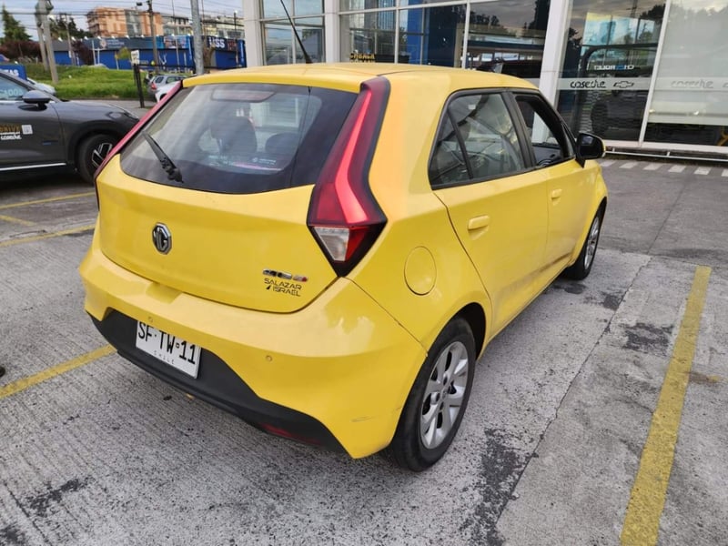 MG Mg 3 1.5 Std 4x2 Hb Mt 5p 2023 - Imagen 4 de 5