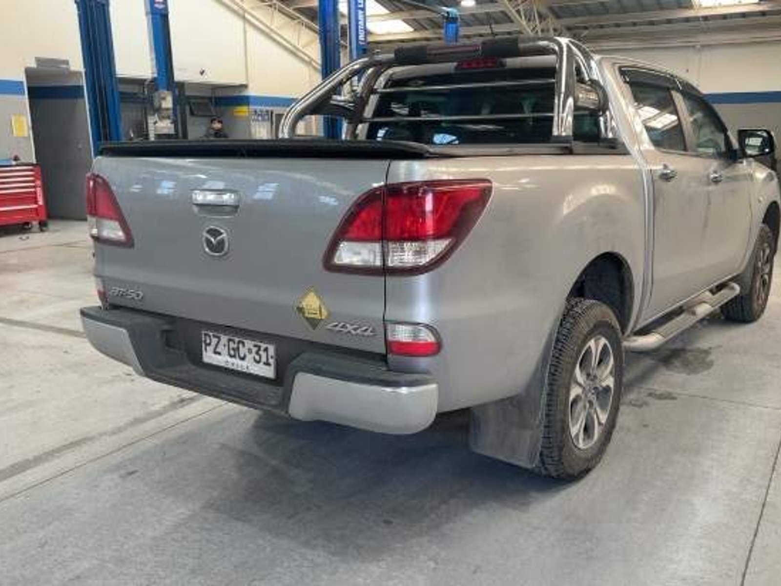 Mazda Bt-50 2.2 Sdx Diesel 4x4 Dob. Cab. 6mt 4p 2021 - Foto 4 de 5