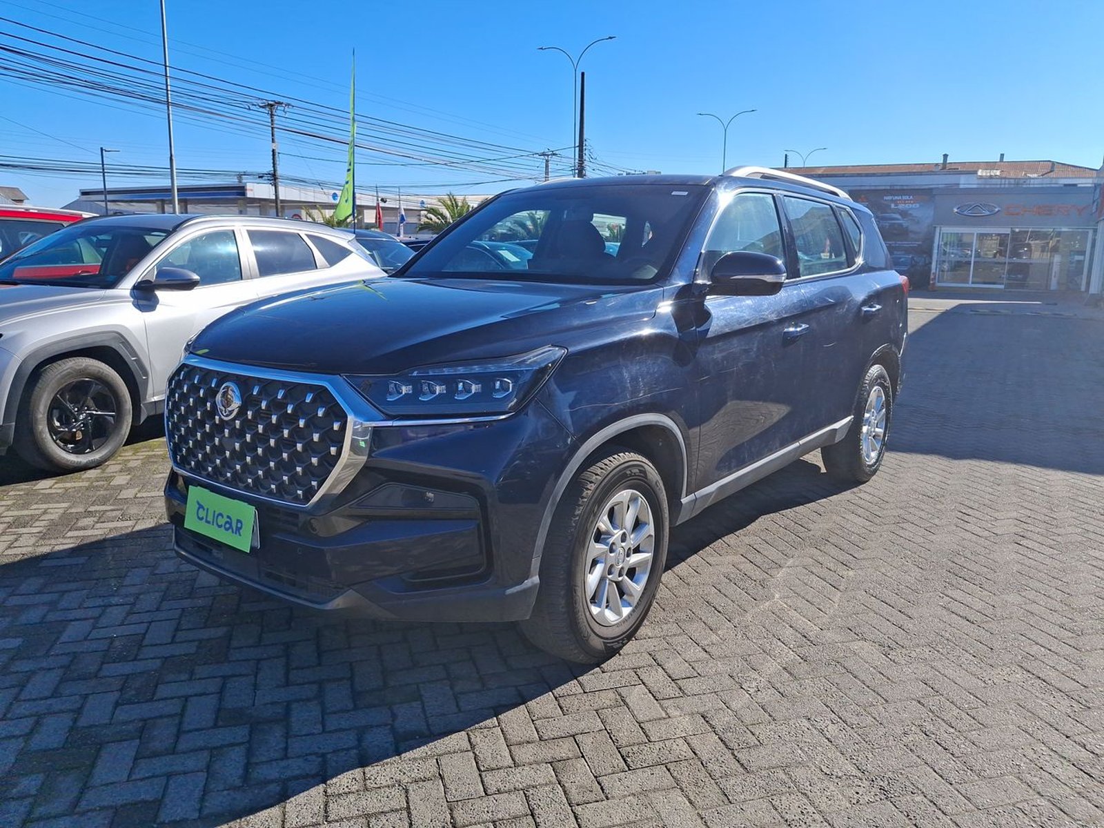 SsangYong Rexton 2.0t Lx 4x2 6ab Nueva Radio 6mt 5p 2024 - Foto 3 de 8