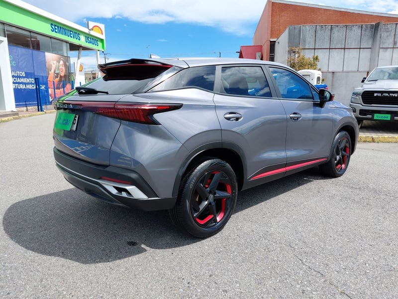 OMODA C5 1.5t Luxury 4x2 Cvt At 5p 2025 - Imagen 7 de 8