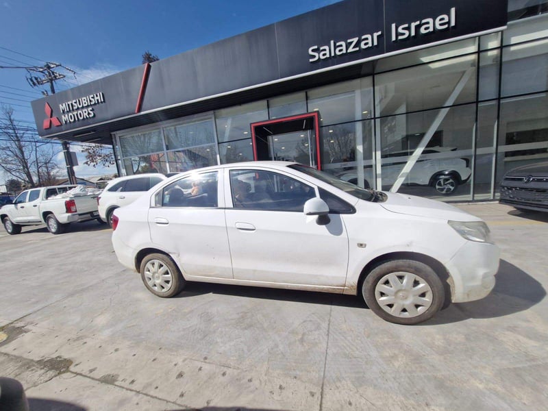 Chevrolet Sail 1.4 Lt 4x2 Mt 4p 2016 - Imagen 3 de 5