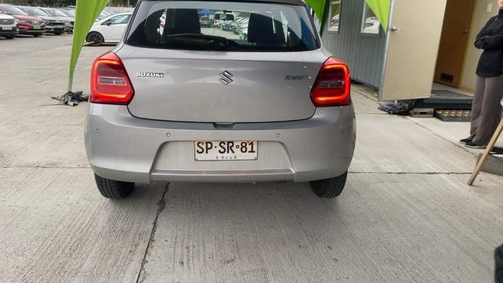 Suzuki Swift 1.2 Gl 4x2 Hb Mt 5p 2023 - Imagen 5 de 5