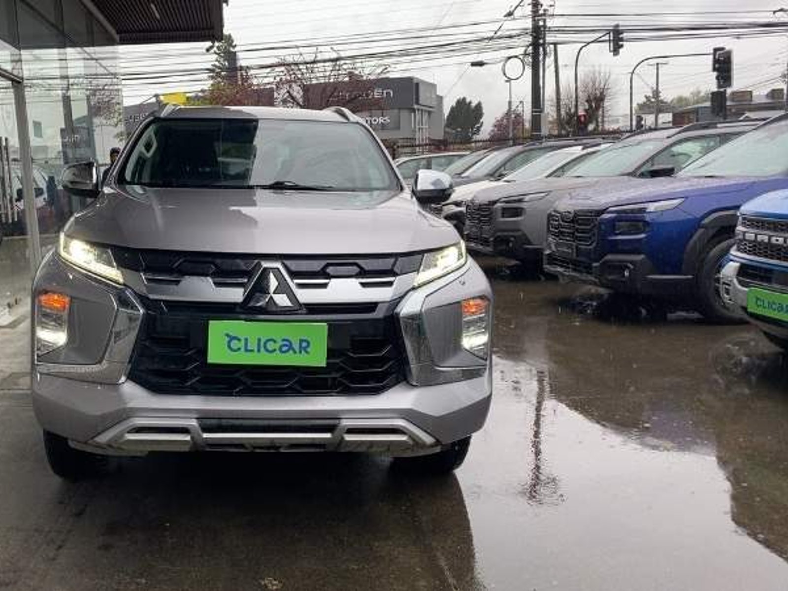 Mitsubishi Montero Sport 3.0 4x4 At 5p 2025 - Foto 2 de 5