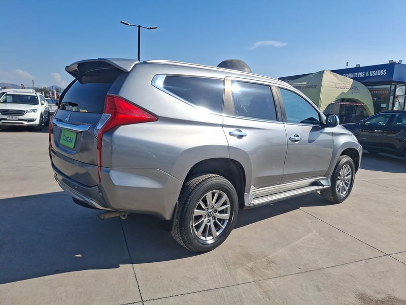 Mitsubishi Montero Sport 2.4 Diesel 4x2 Mt 5p 2020 - Imagen 7 de 8