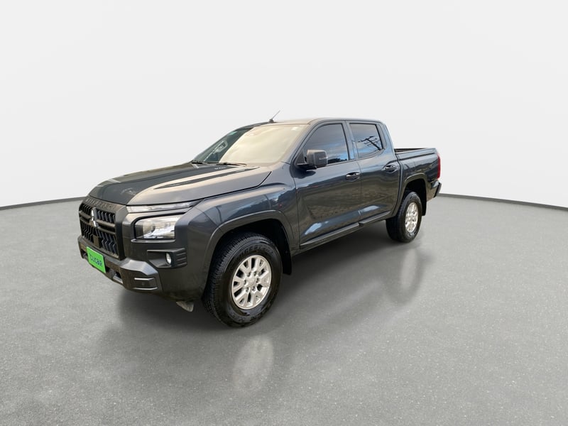 Mitsubishi L200 2.4 Katana Xrt Diesel 4x4 Dob. Cab. Euro6 Mt 4p 2026 - Imagen 3 de 8