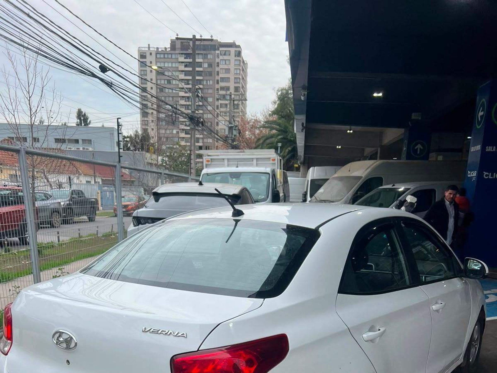 Hyundai Verna 1.4 Cb Plus 4x2 Mt5 4p 2021 - Foto 3 de 4
