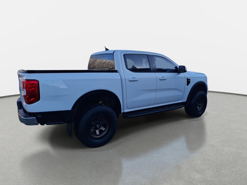 Ford Ranger 2.0 Xlt Diesel 4x2 Dob. Cab. At 4p 2024 - Imagen 7 de 8