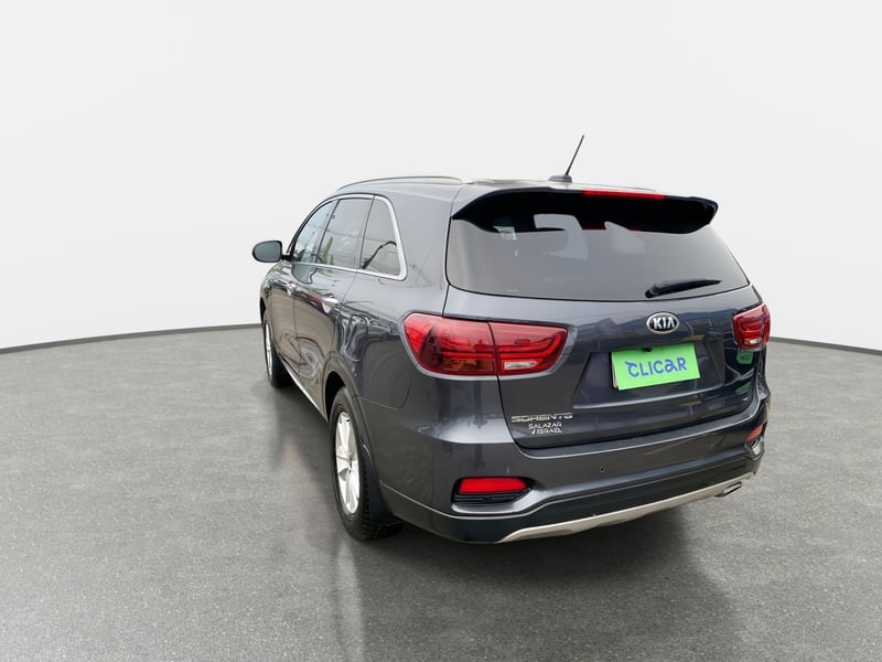 Kia Sorento 2.4 Ex 2wd Mt 5p 2019 - Imagen 5 de 8