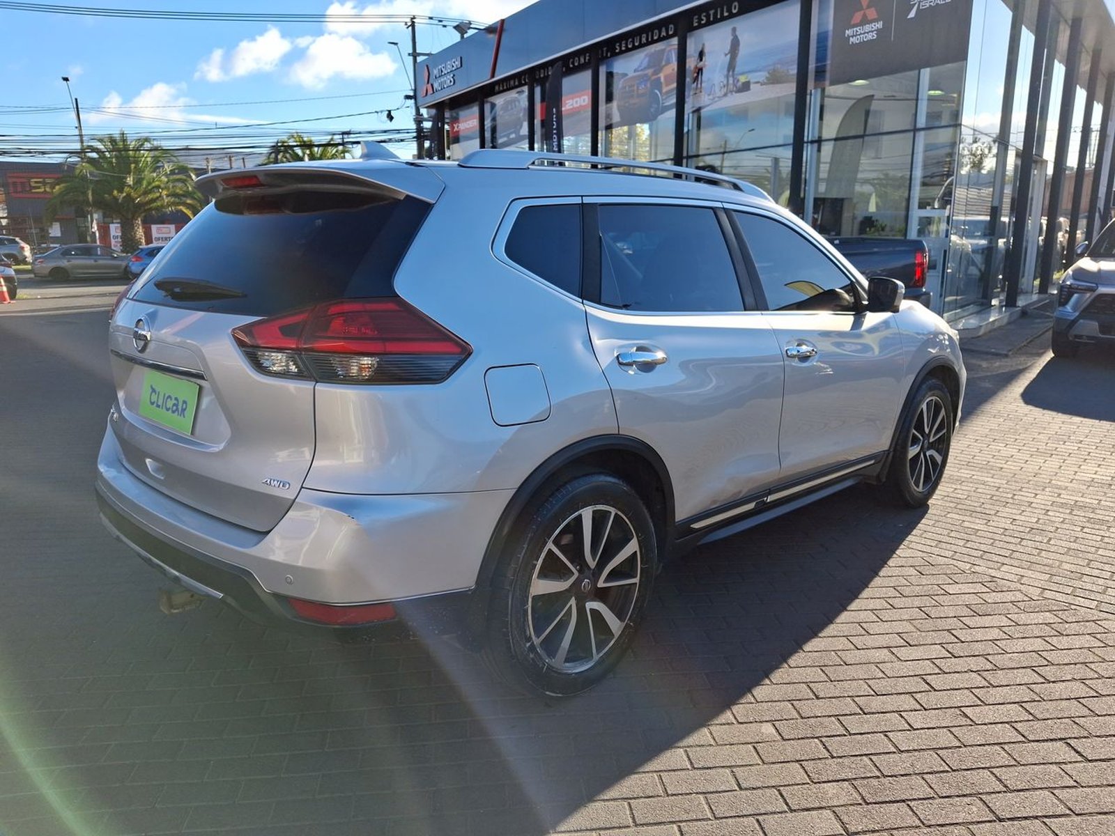 Nissan X-trail 2.5 Exclusive 4x4 Cvt At 5p 2020 - Imagen 7 de 8