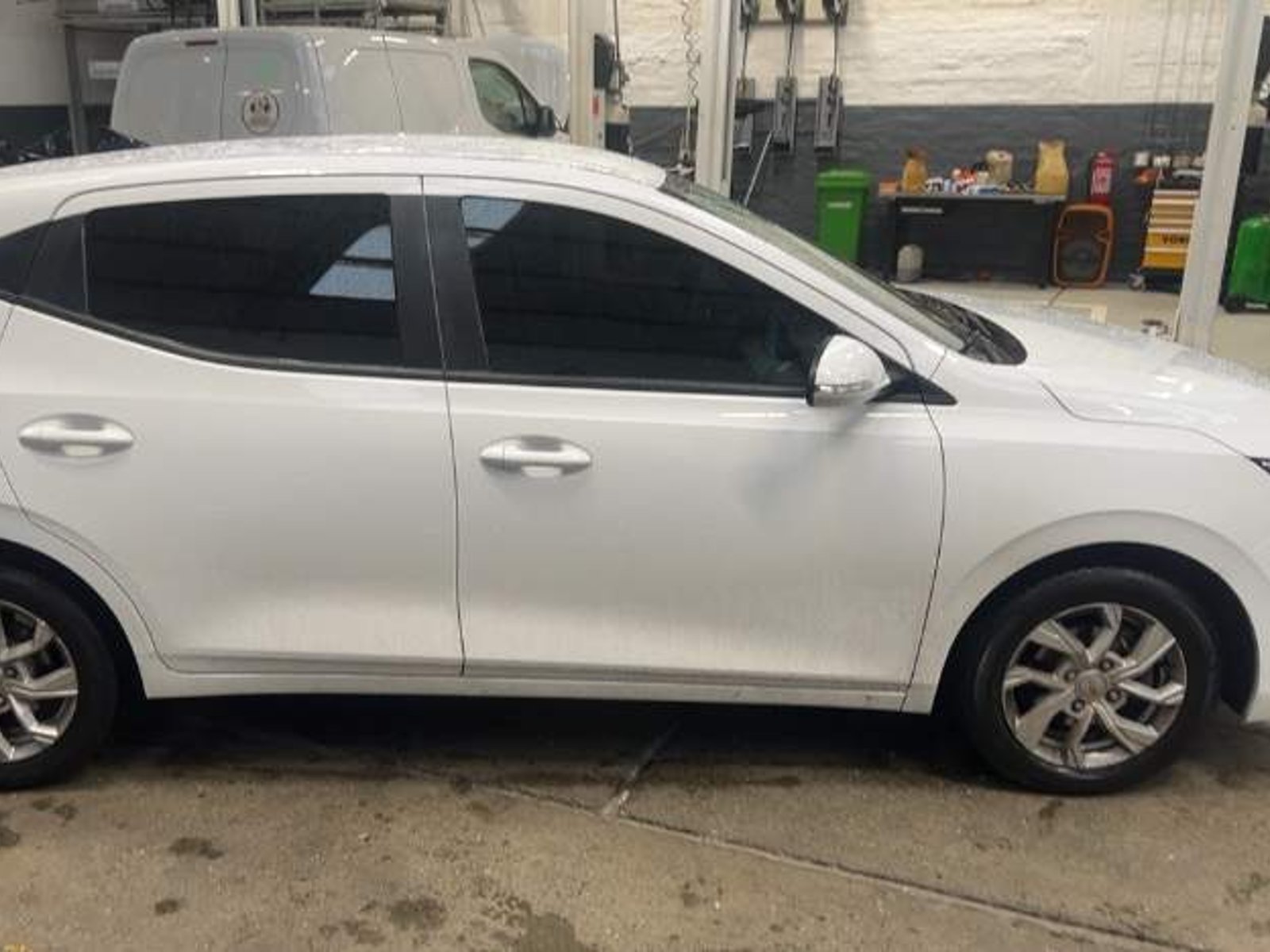 Chevrolet Sail 1.5 Ltz R 4x2 Hb Mt 5p 2025 - Foto 3 de 5