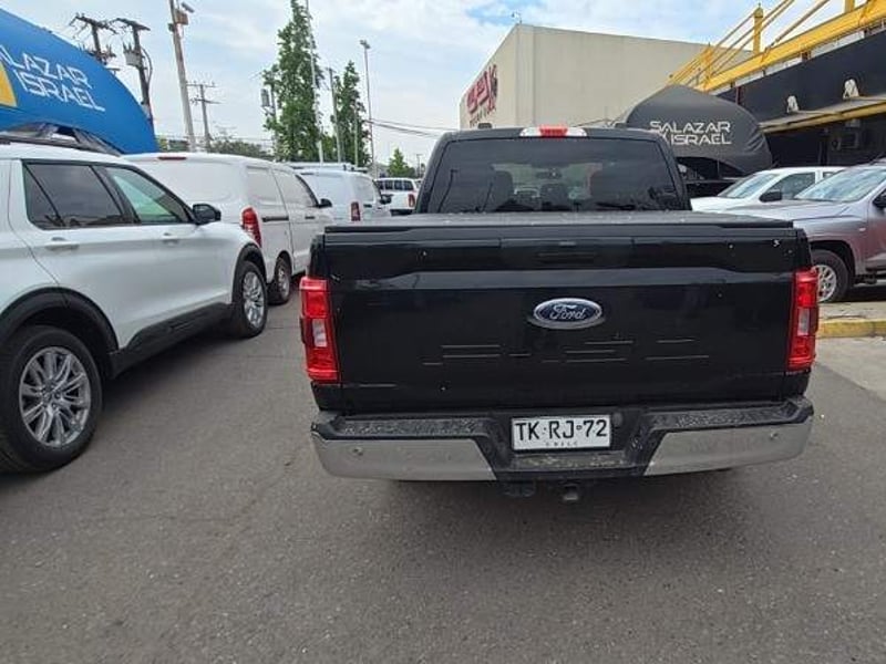 Ford F-150 3.3 Xlt Cc Dob. Cab. 4x2 At 4p 2024 - Imagen 5 de 5