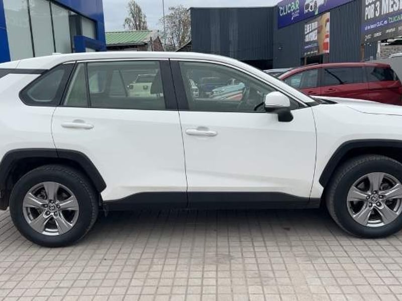 Toyota Rav 4 2.0 Le 4x2 Cvt At 5p 2023 - Imagen 3 de 5