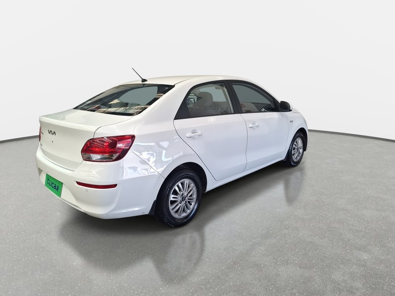Kia Soluto 1.4 Ex Full 4x2 Mt 4p 2024 - Imagen 7 de 8