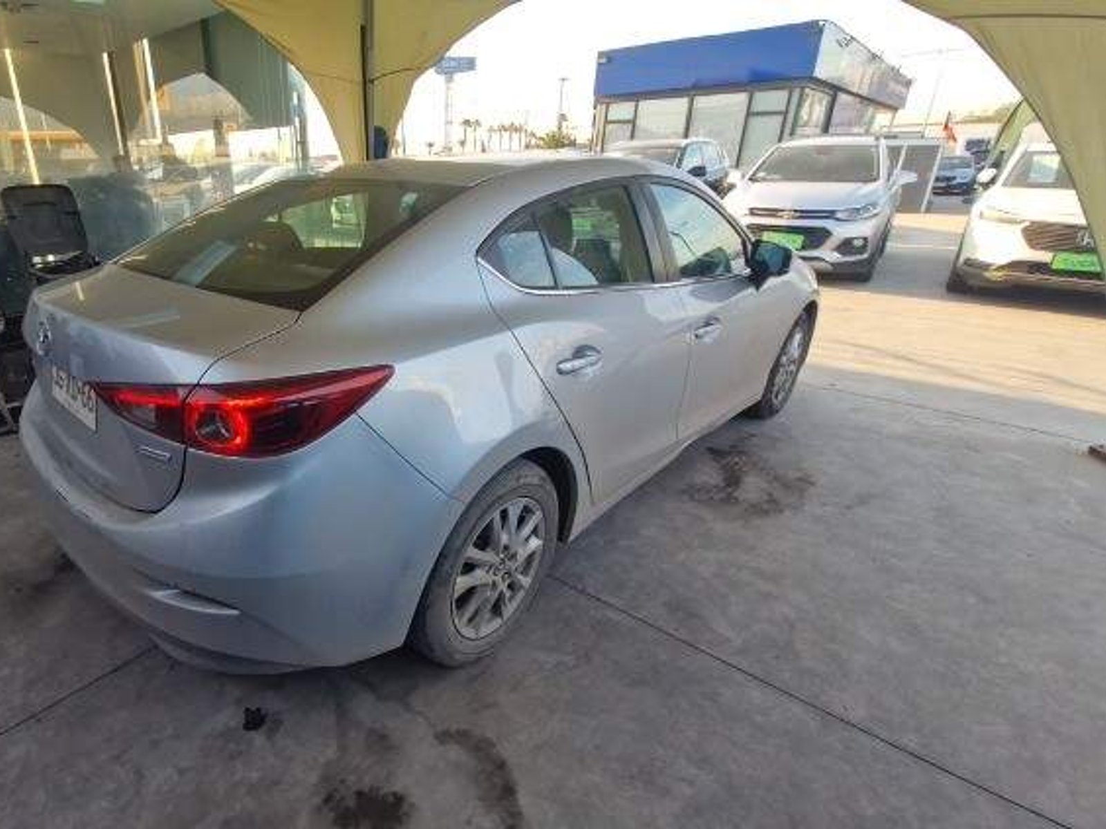 Mazda 3 2.0 V 4x2 Sdn Sunroof 6at 4p 2017 - Foto 4 de 5