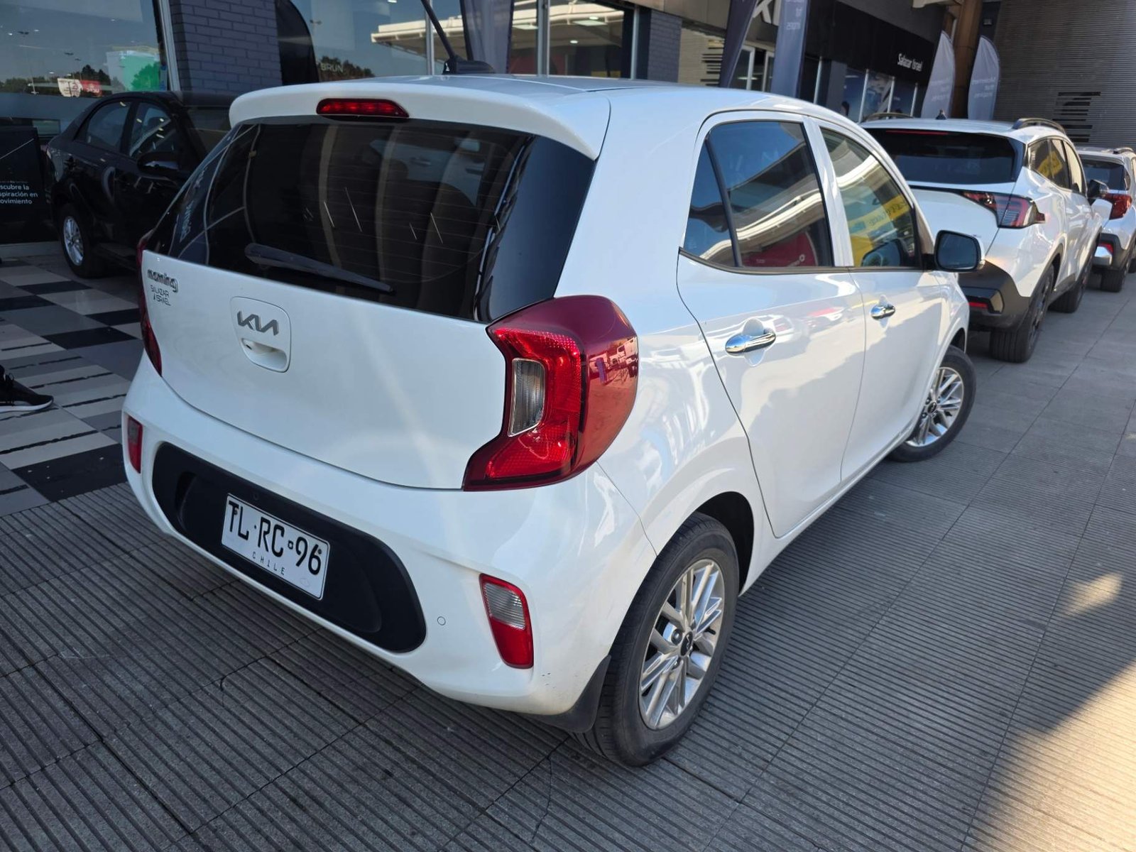 Kia Morning 1.2 Ex Full 4x2 Hb 5mt 5p 2024 - Foto 4 de 5
