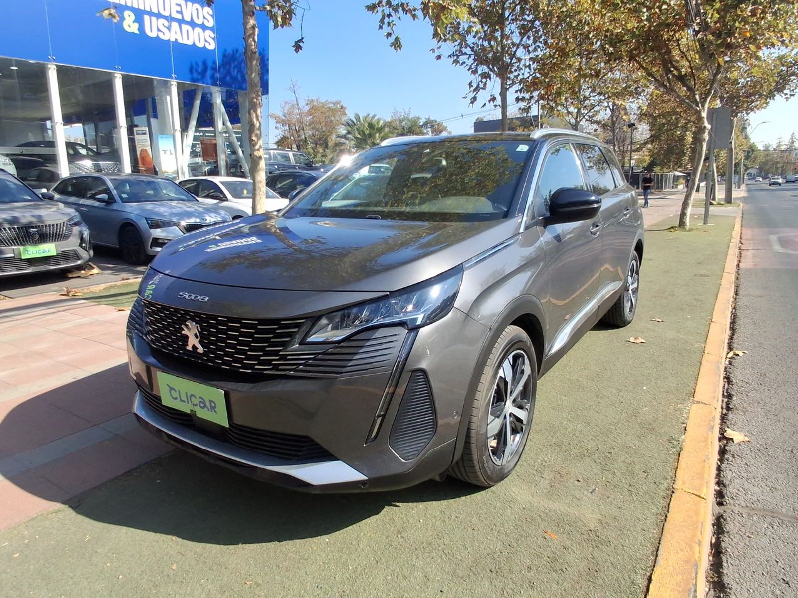 Peugeot 5008 1.5 Allure Pack Bluehdi 130 4x2 Eat8 5p 2024 - Foto 3 de 8