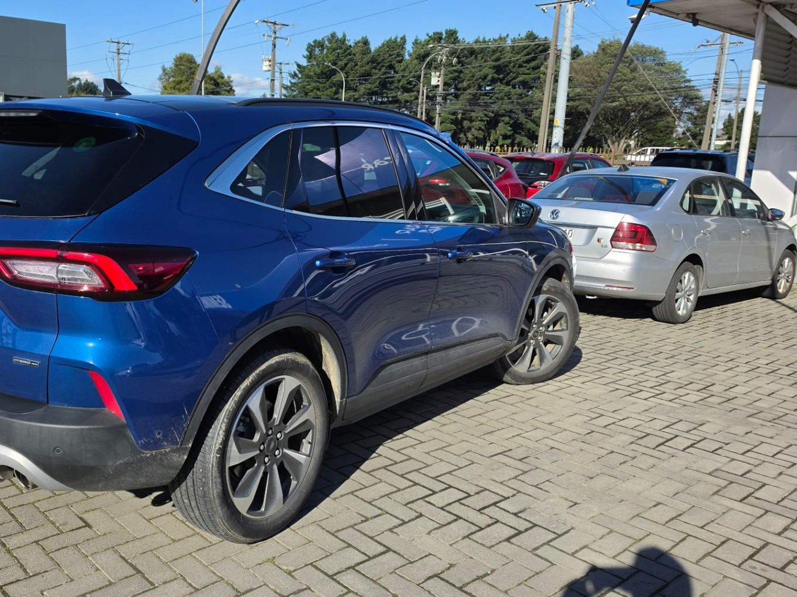 Ford Escape 2.5 Platinum Fhev Hybrid Awd At 5p 2024 - Foto 4 de 5
