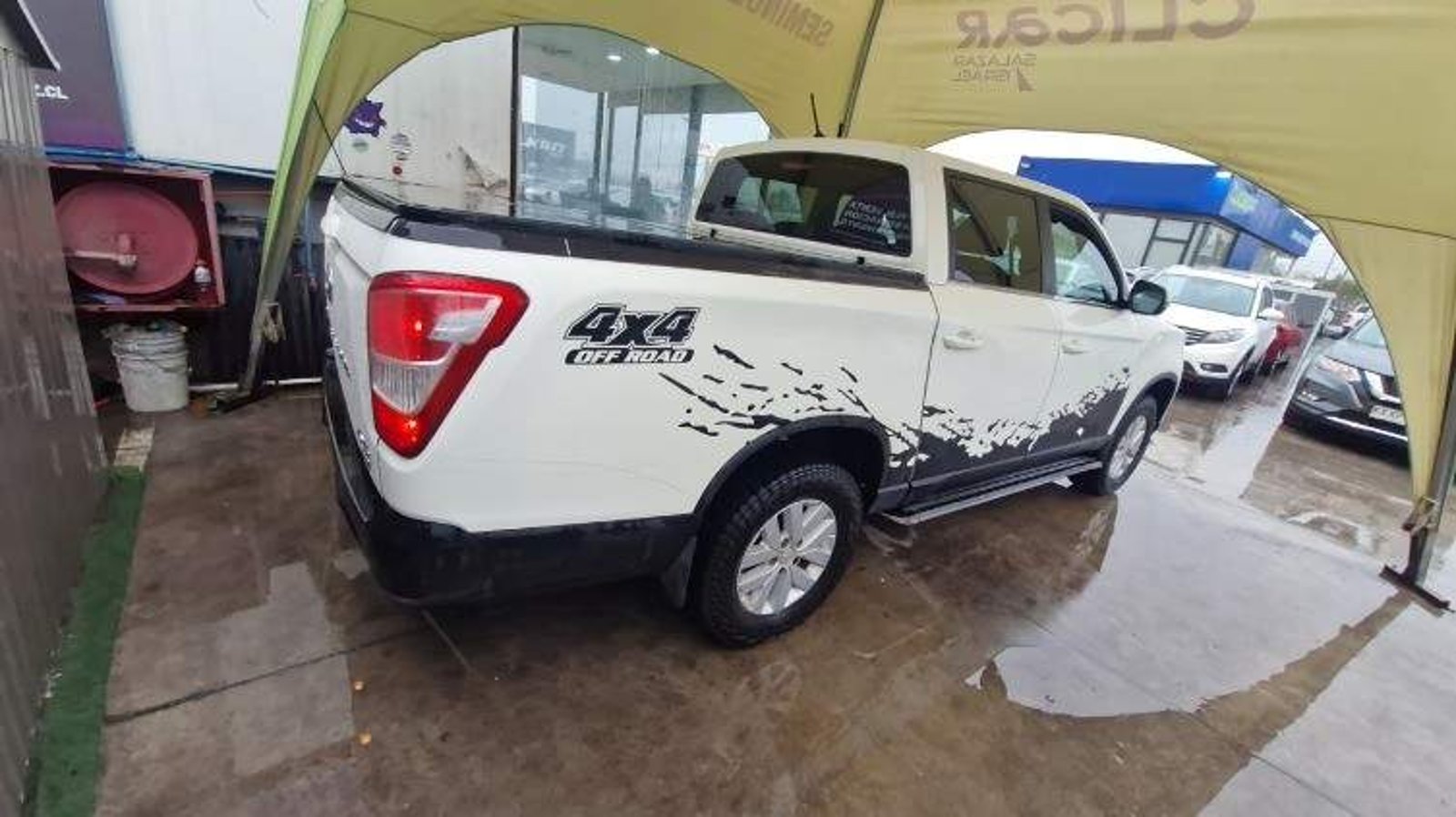 SsangYong Musso 2.2 Grand Glx Td Diesel 4wd Mt6 4p 2022 - Imagen 4 de 5