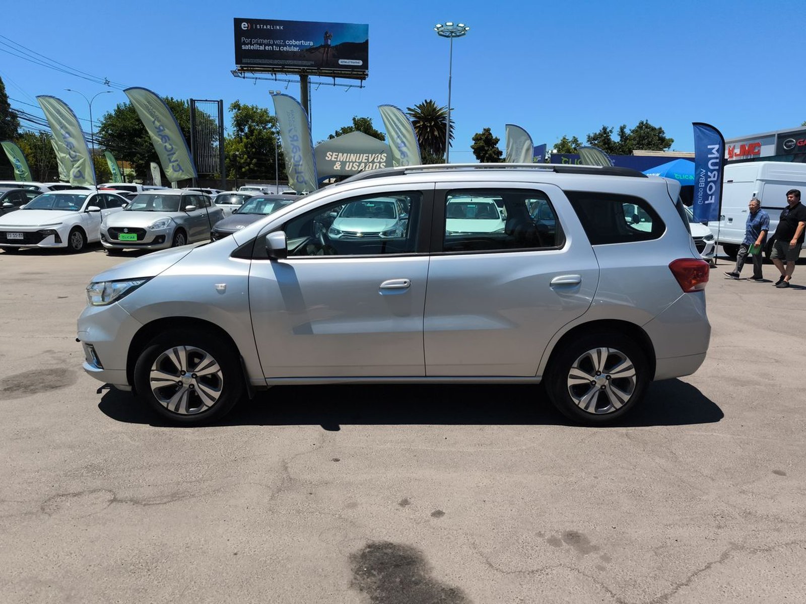 Chevrolet Spin 1.8 Premier 4x2 Mt 5p 2021 - Foto 4 de 8