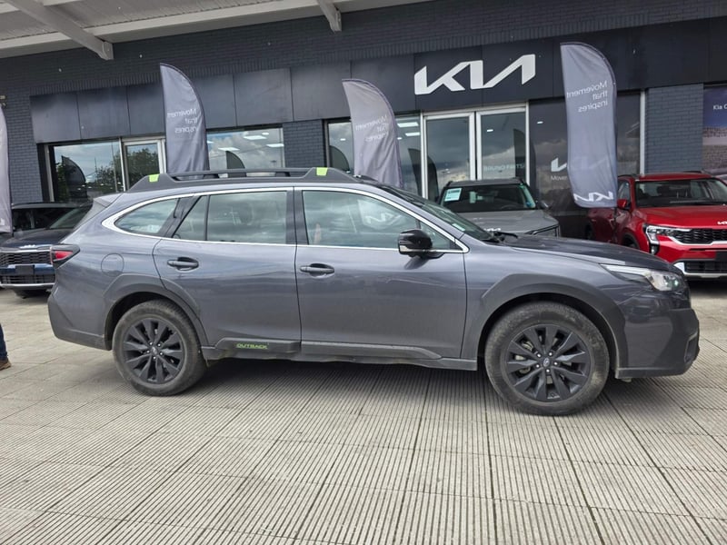Subaru Outback 2.5i Field Edition Awd Cvt At 5p 2023 - Imagen 3 de 5