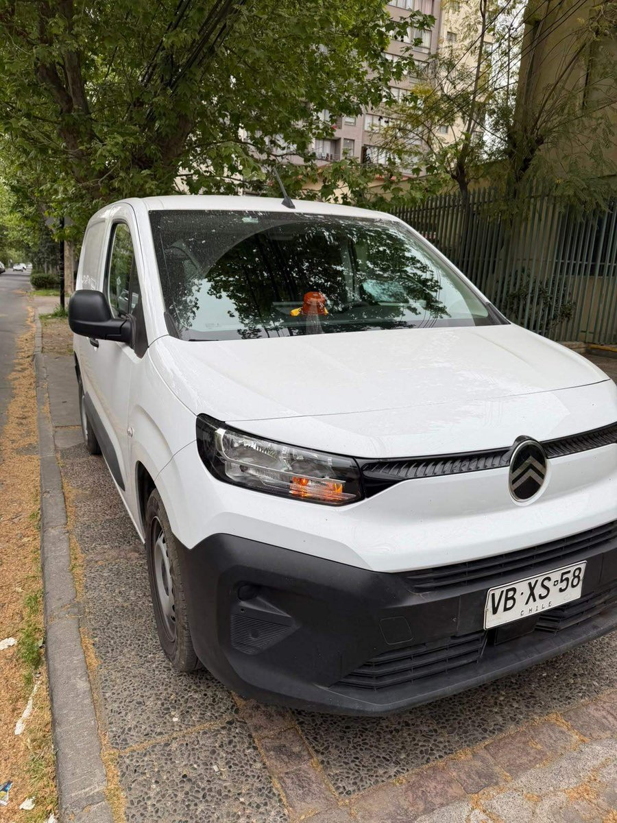 Citroën Berlingo 1.5 Hdi M Diesel 100 4x… 2025