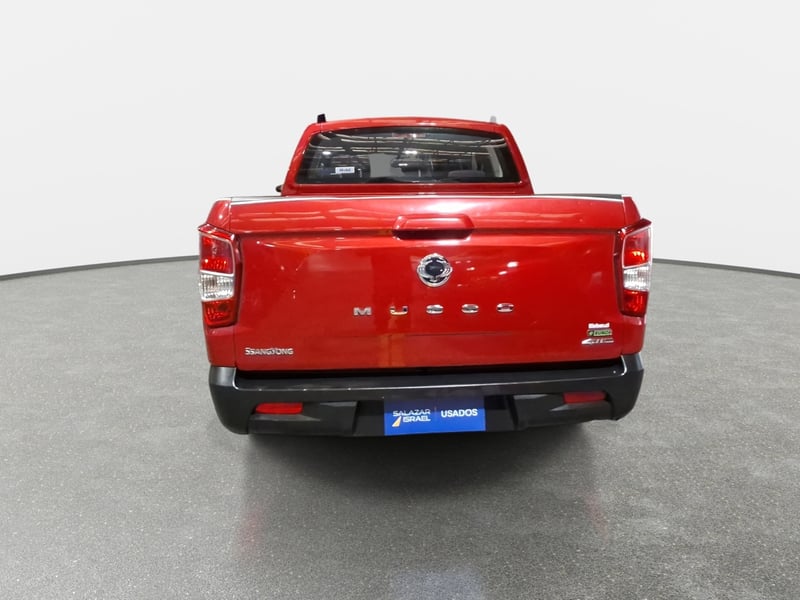 SsangYong Musso 2.2 Glx Td Diesel 4wd Mt 4p 2021 - Imagen 6 de 8