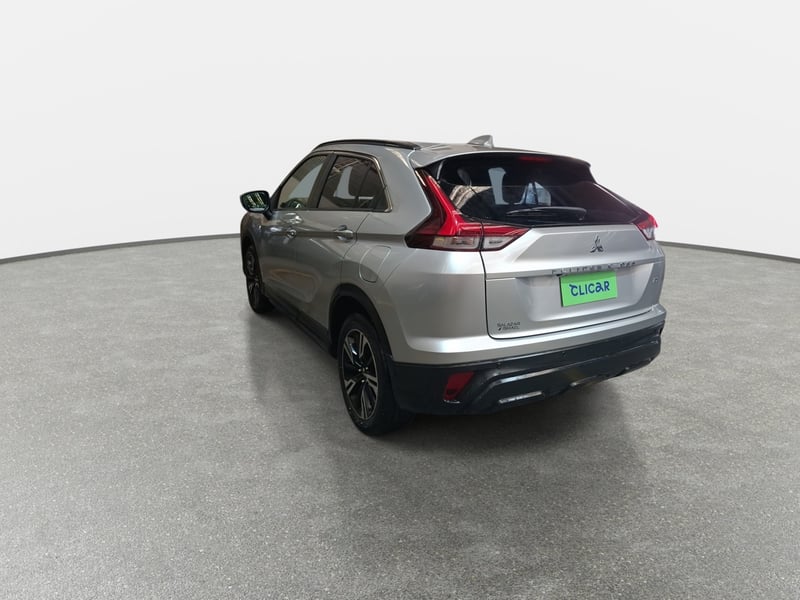 Mitsubishi Eclipse Cross 1.5 Rx 4x2 At 5p 2023 - Imagen 5 de 8