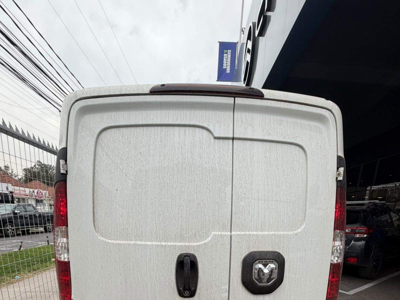 RAM Van 700 1.4l Rapid St 4x2 Mt 3p 2023 - Foto 5 de 5