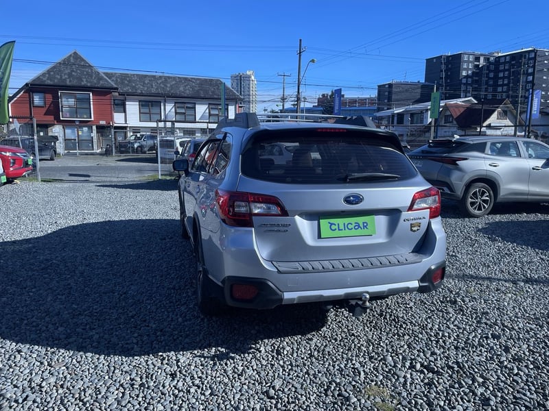 Subaru Outback 2.5i Limited Eyesight Awd Cvt At 5p 2021 - Imagen 5 de 8