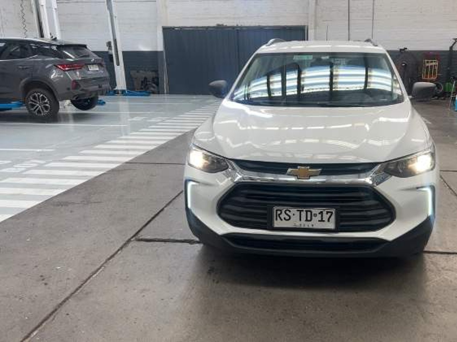 Chevrolet Tracker 1.2t Ltz Fwd Mt 5p 2022 - Foto 2 de 5