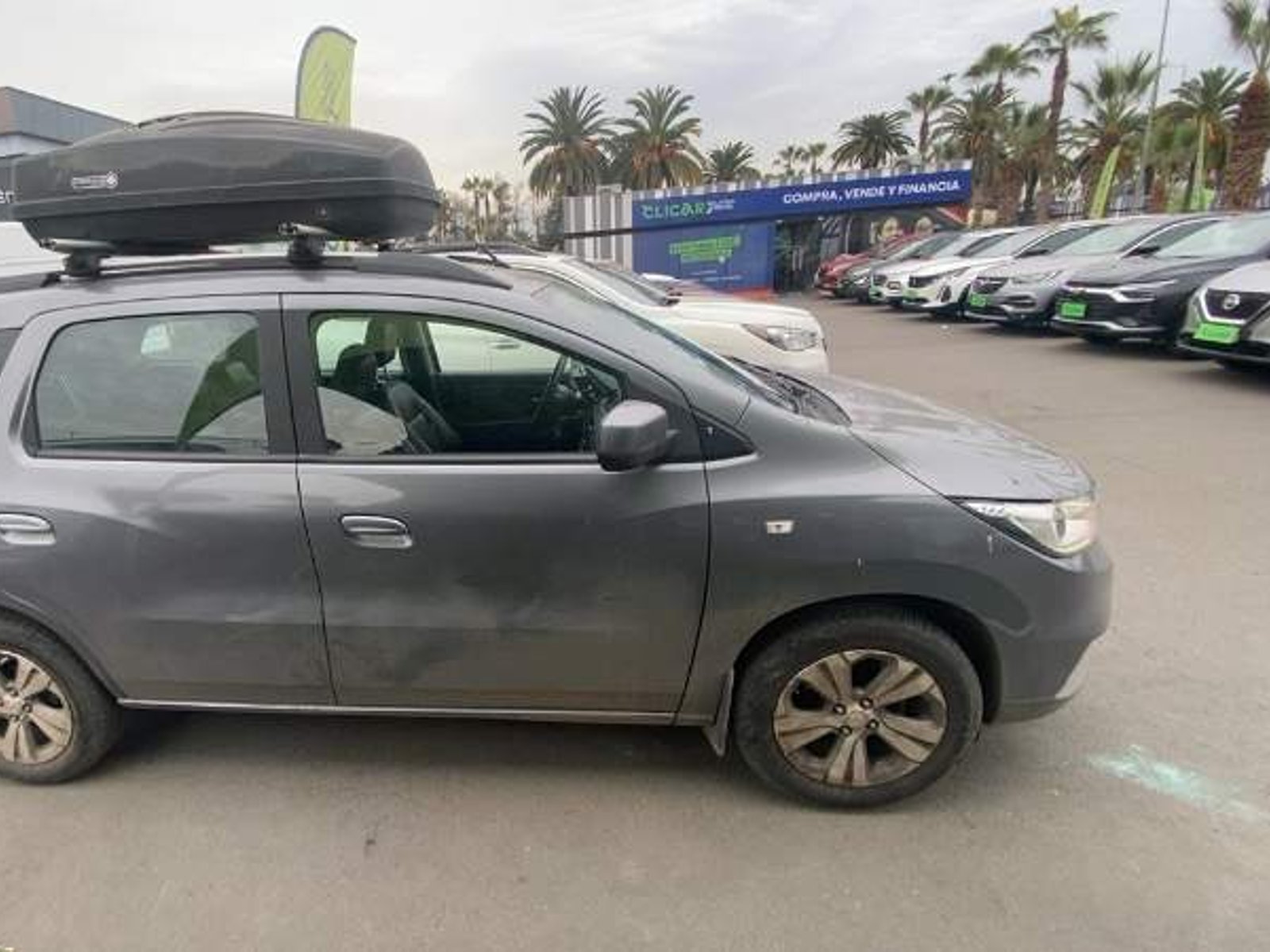 Chevrolet Spin 1.8 Premier 4x2 Mt 5p 2021 - Foto 2 de 4