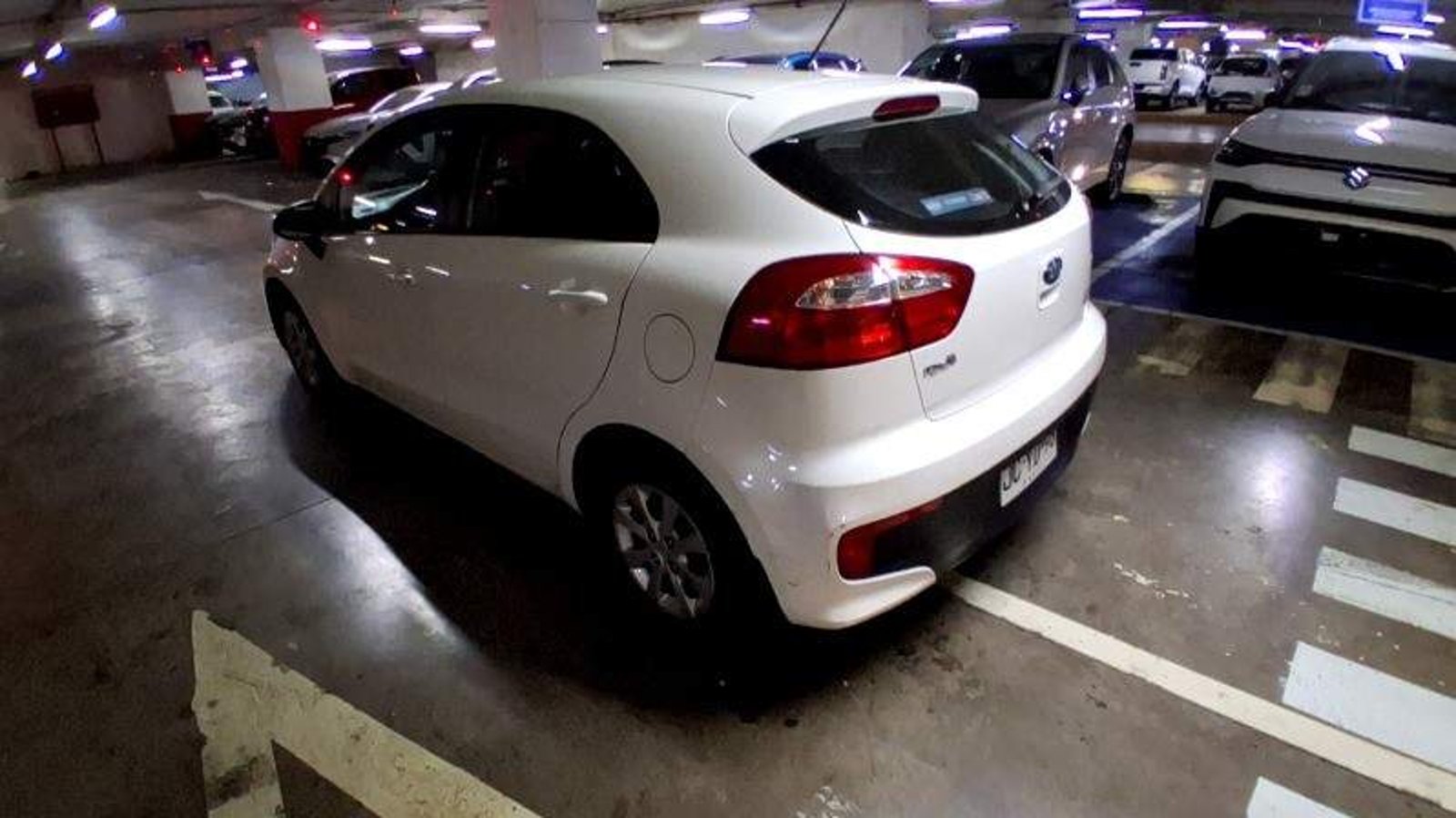 Kia Rio 5 1.4 Ex 4x2 Dab 6mt 5p 2016 - Imagen 7 de 8