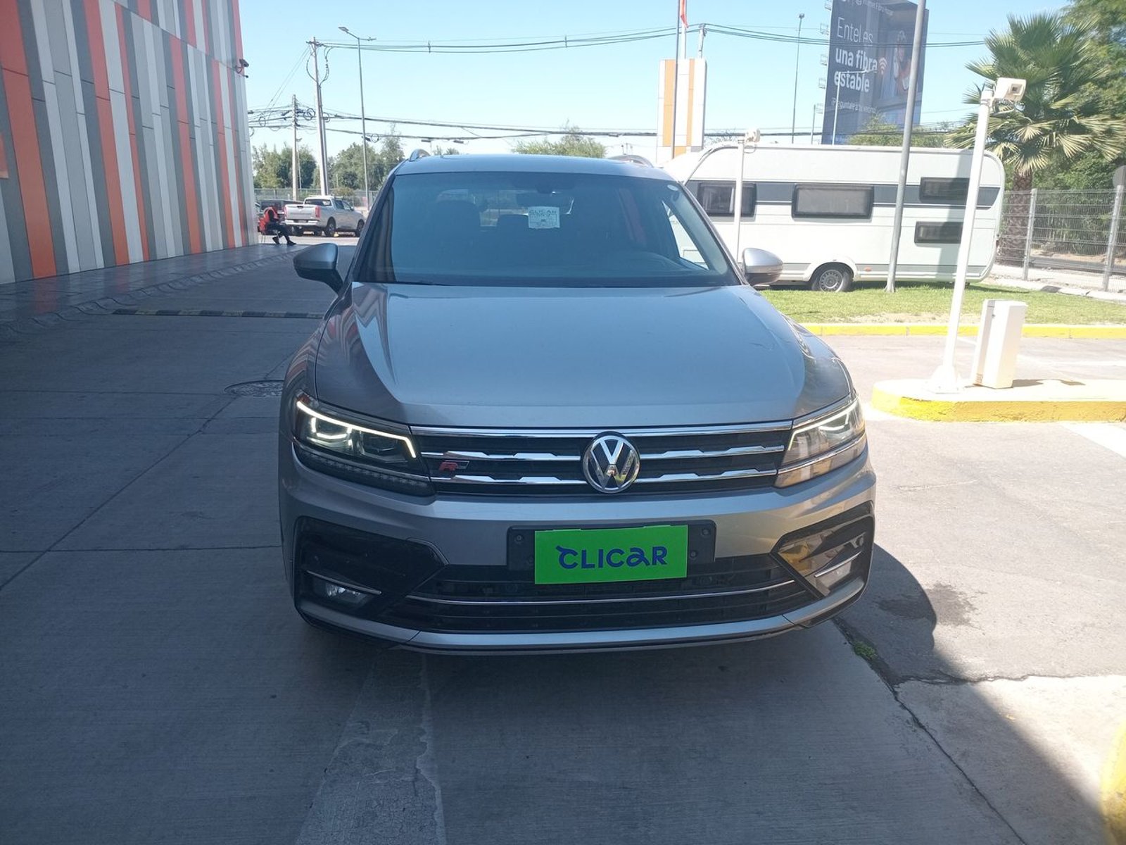 Volkswagen Tiguan 2.0 Tsi R-line 4motion 220hp 3row At 5p 2021 - Foto 2 de 8