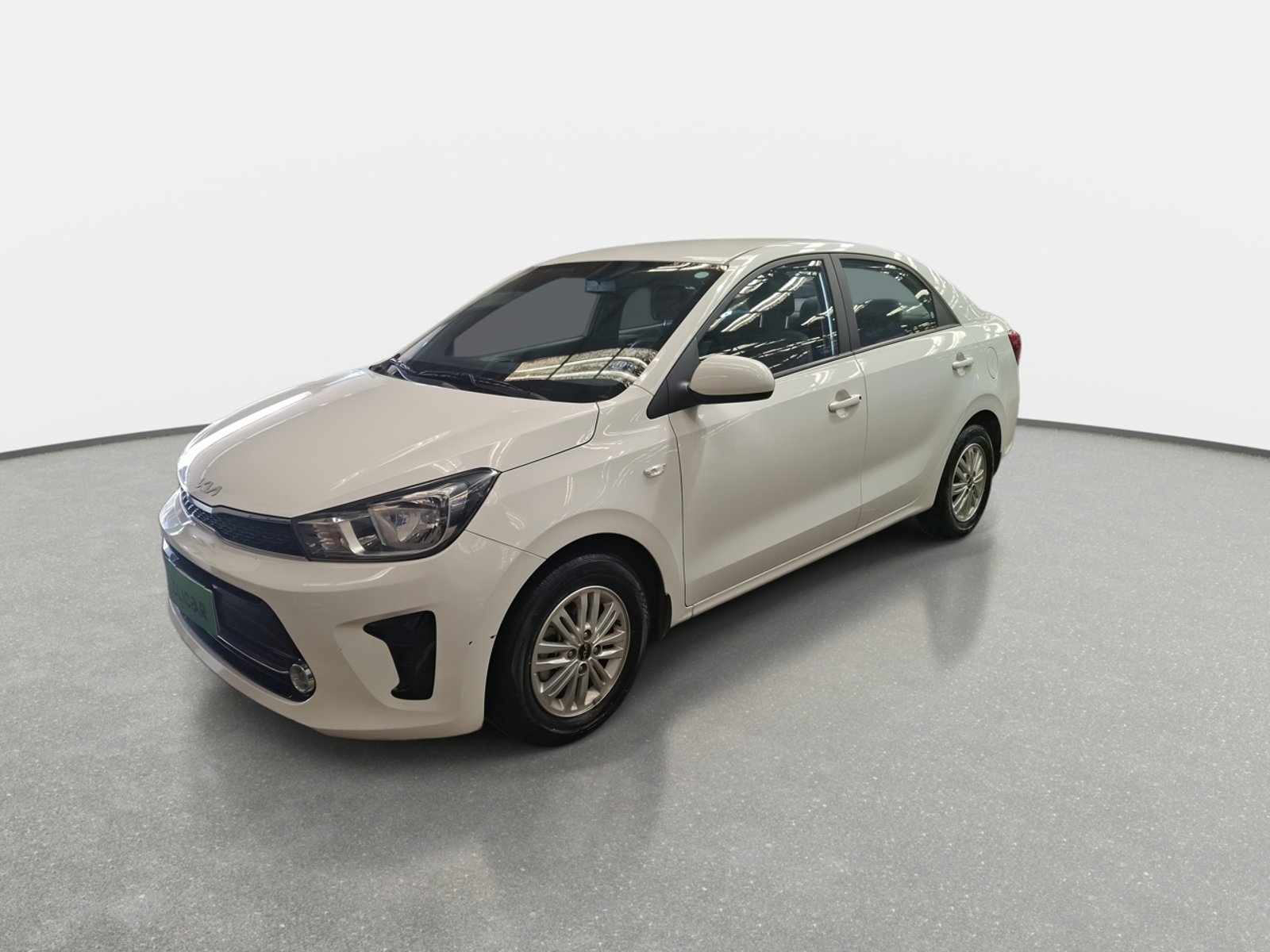 Kia Soluto 1.4 Ex Full 4x2 Mt 4p 2024 - Foto 3 de 8
