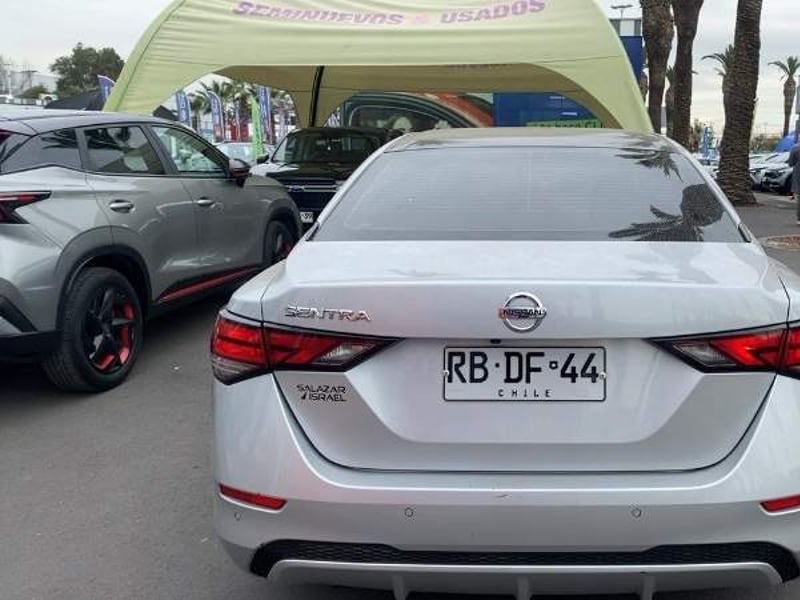 Nissan Sentra 2.0 Sense 4x2 Mt 4p 2021 - Imagen 5 de 5