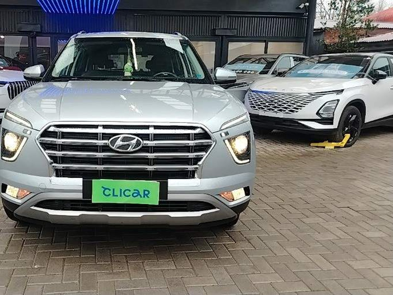 Hyundai Creta 1.5 Value Su2i 4x2 Mt 5p 2023 - Foto 2 de 5