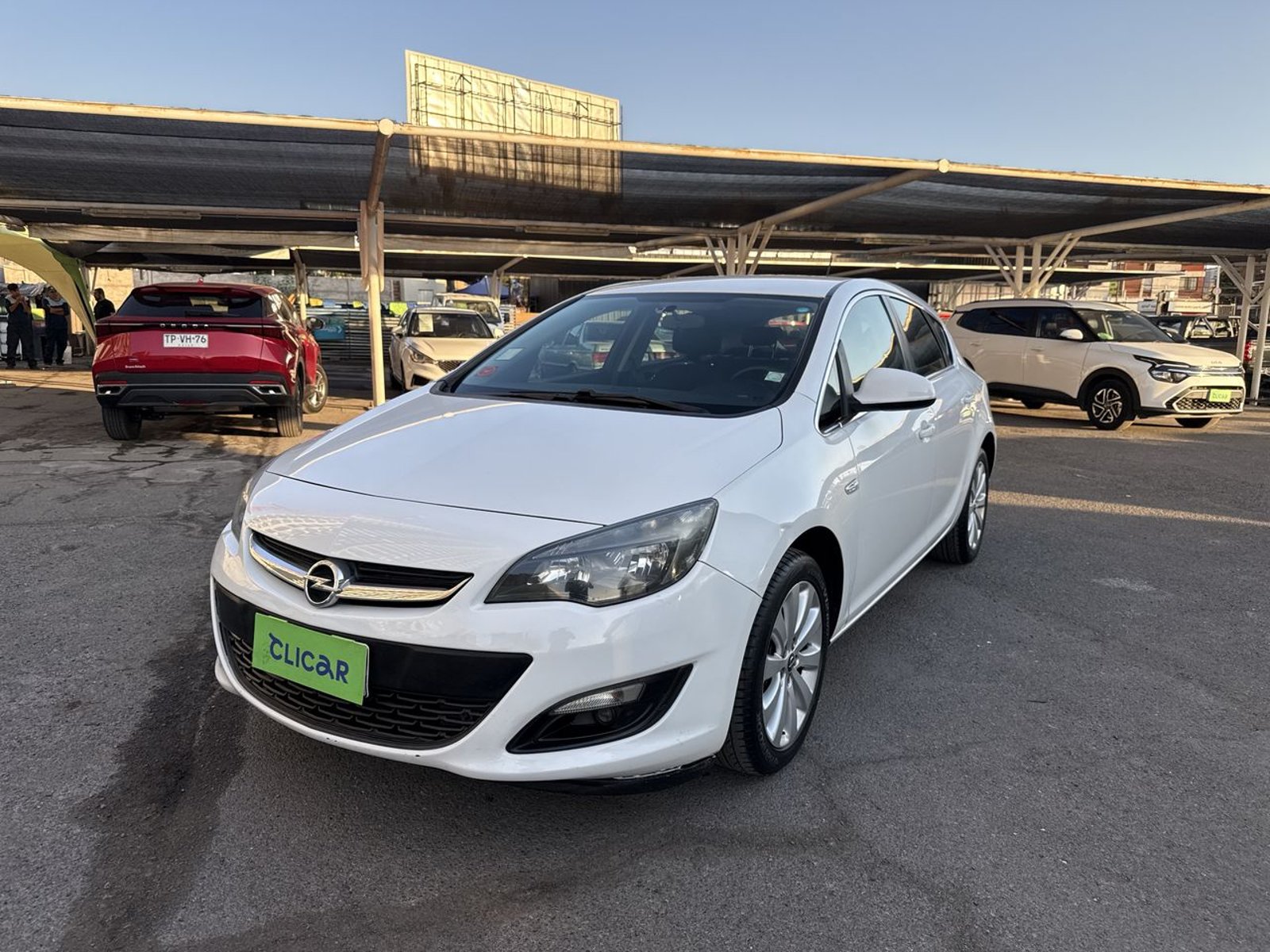 Opel Astra 1.4t Enjoy 4x2 Mt 5p 2016 - Foto 3 de 8