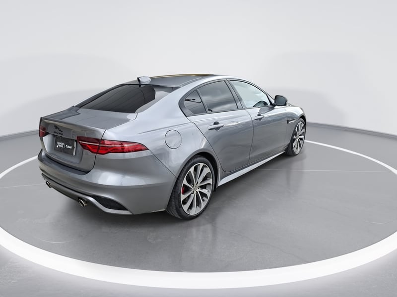 Jaguar Xe 2.0 R Dynamic S Rwd 4x2 250hp At 4p 2024 - Imagen 7 de 8