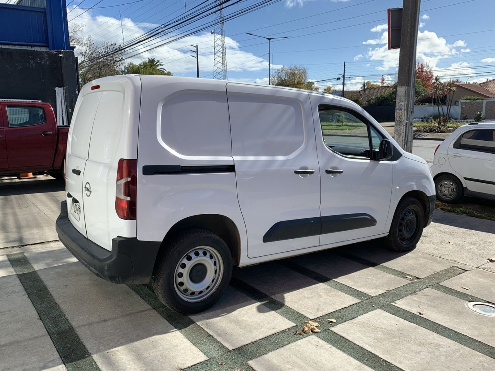 Opel Combo 1.5t Mca Diesel 4x2 Mt 5p 2025 - Foto 2 de 8