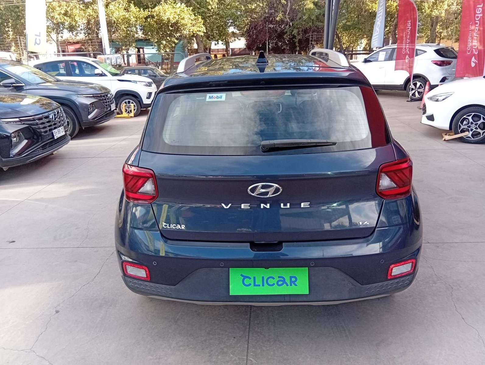 Hyundai Venue 1.6 Qx Value 4x2 Mt 5p 2022 - Imagen 6 de 8