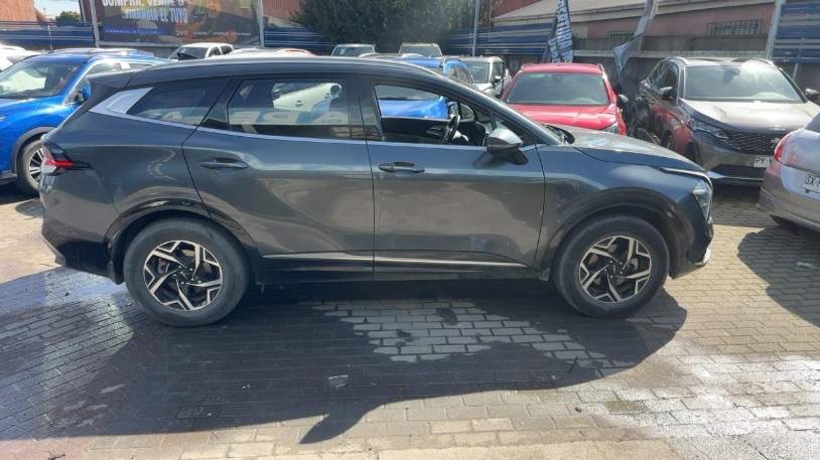 Kia Sportage 2.0 Ex Benc 2wd 6mt 5p 2023 - Imagen 3 de 5