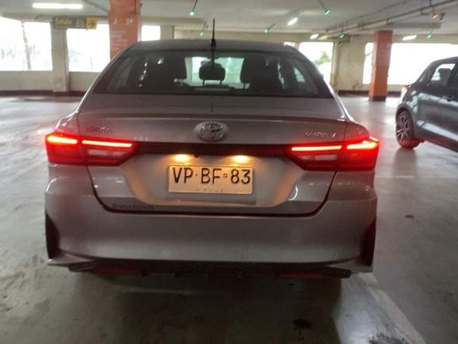 Toyota Yaris 1.5 E 4x2 Sdn Mt 4p 2026 - Foto 5 de 5