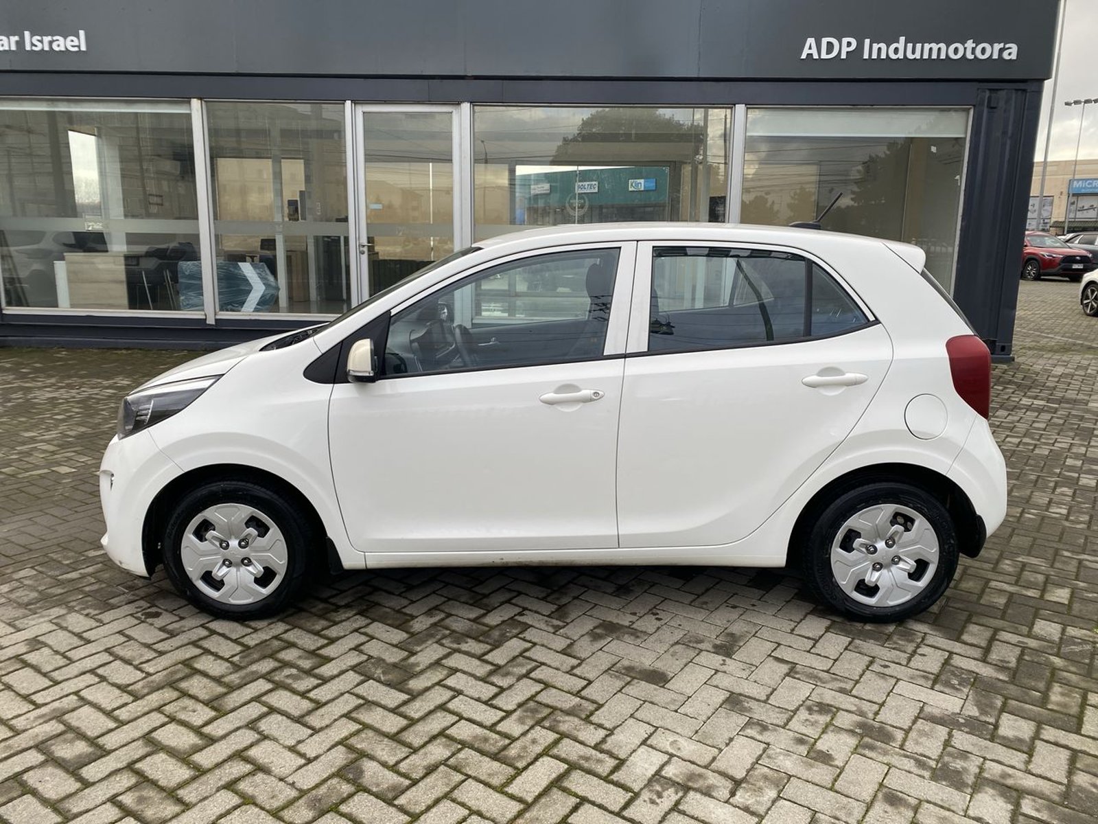 Kia Morning 1.2 Ex 4x2 Hb Abs Ac 5mt 5p 2023 - Imagen 4 de 8