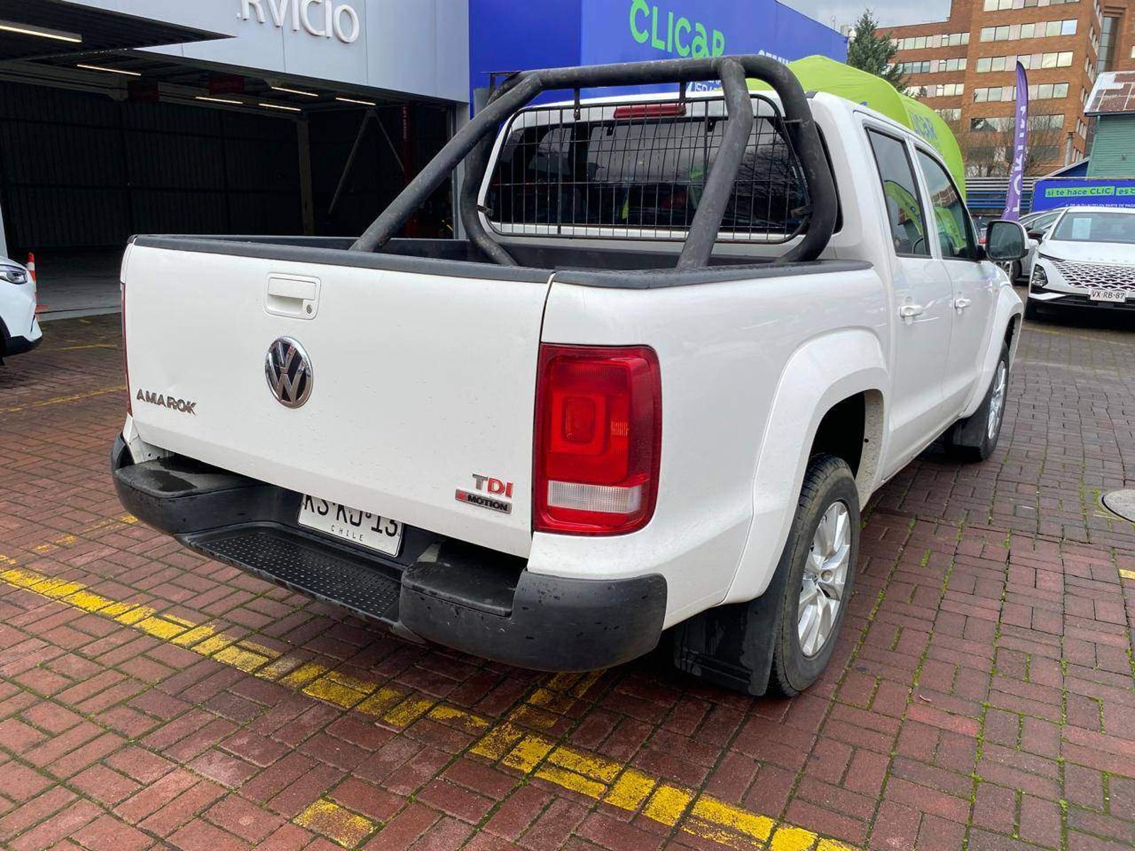Volkswagen Amarok 2.0 Trendline Diesel 4motion 4x4 Dob. Cab. Mt 4p 2019 - Foto 4 de 8
